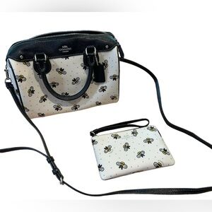 Coach Bumblebee Crossbody & Matching Wristlet 🐝